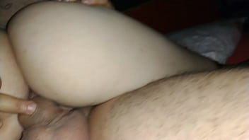 Preview 4 of Budak Sex - Marido filma esposa gostosa dando para outro