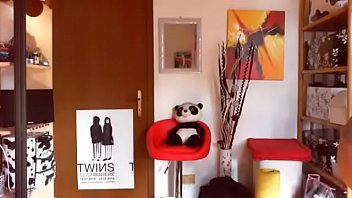 Preview 3 of Unbelievable Orgasms - Raccolta di pannoloni sporchi pieni di piscio sei pronto?