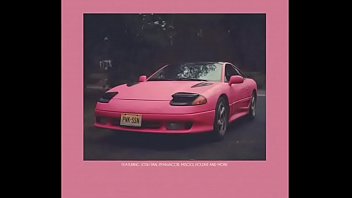Preview 2 of Karera - PINK GUY-SHE&rsquo_S SO NICE pink guy falando da sua namorada mas ela &eacute_ legal
