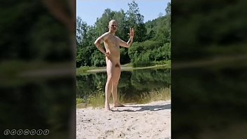 Preview 1 of Xxxlib - Naked Attraction