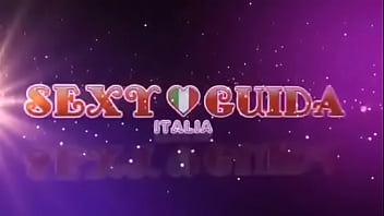 Preview 1 of Couple Plug - real russian lady show her sexy body - sexyguidaitalia