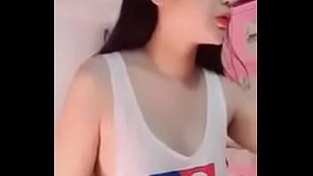 Preview 1 of Desk Sex Vedeo - Uplive - show h&agrave_ng tr&ecirc_n Uplive bị record lại