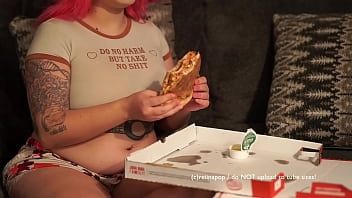 Preview 4 of Fppjjklnu - Large pizza stuffing