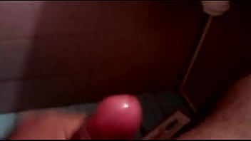 Preview 3 of Teen Inflatable Buttplug - Sacando lechita