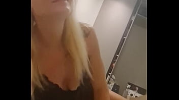 Preview 1 of Threesome With Teen Mom - Alineflavio - update #170 - 20241105 000609 - Nov 07,  2024