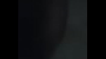 Preview 3 of Xx Zizz - Leonardo Rodrigues - Flexionando Pernas de Pau Duro no Escuro