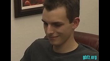 Preview 2 of Sleeping Mom Gand Me Land - Twinks fuck like avid