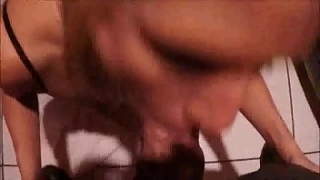Preview 2 of Layla Lindon Creampie - Esposa Mamando Desconhecido