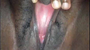 Preview 2 of Hd Mms Porm - Stretching her labias for more fun