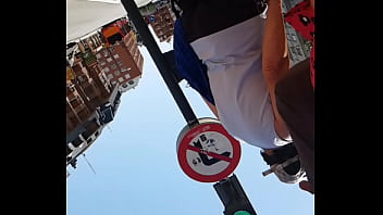 Preview 4 of Sota Maa - bajo falda c&aacute_mara lenta upskirt slow motion