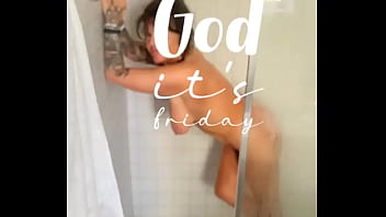 Preview 1 of Xxxx 60 Year - Its FRIDAY! Are you ready? TheHotGilfTour what are you ladies doing this weekend? Drop pics!