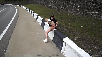 Preview 3 of Apple 2 Sex 2018 - Bella Fisting on the street