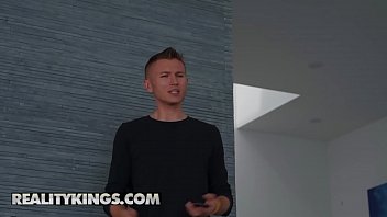 Preview 1 of Chile Porn Videos - Moms Lick Teens - (Bridgette B,  Vienna Rose) - Bending To Her Will - Reality Kings