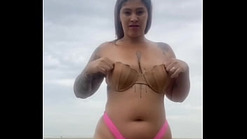 Preview 1 of Xnxx Tounsi Com - PEDI PRA ELE POR O PAU PRA FORA DA BERMUDA PRA VER SE ESTA DURO MESMO