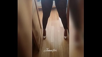 Preview 1 of Boss 2018 Xxx - femme black bouge son gros cul