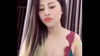 Preview 4 of Phim Sex U45 Hoi Xuan - Idol Uplive show h&agrave_ng