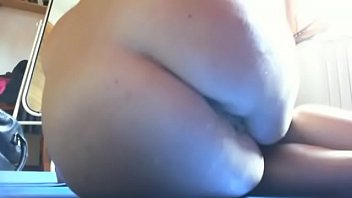 Preview 4 of Benten Xxx Videos - Grande video veramente sporco lavaggio anale con latte tutto su per il culo