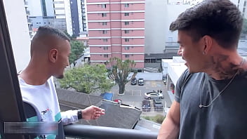 Preview 1 of Wwxxxcom Video - Tomando leite do amigo h&eacute_tero. - Free