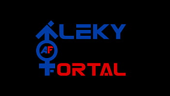 Preview 4 of Naked Blond Teen - Macho para casadas e solteiras de Fortaleza