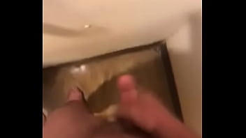 Preview 2 of Raylin Mae - Shower fun