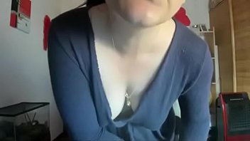 Preview 4 of Shrmili Mosi - Sei pronto a succhiare il grosso cazzo nero che la mamma ha qui per te?