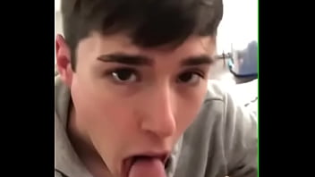 Preview 1 of Home Made Gf Bf Sex - Dando leite pro novinho