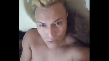 Preview 2 of Hard Core Whit Mom - Fresp&ntilde_occs