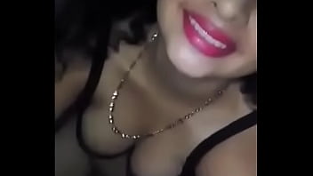 Preview 1 of Fuck Tube Girl Thai - guarra bien caliente se quita la ropa