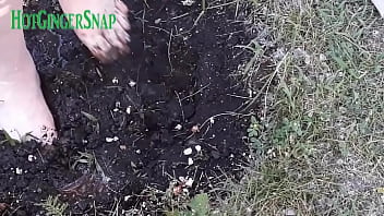 Preview 2 of Sexsi Mom And San - HotGingersnap feet foot fetish muddy on clip4sale