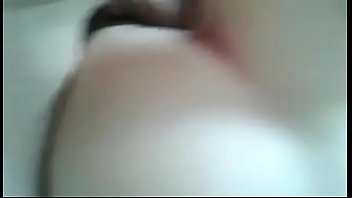 Preview 1 of Dog Xxvibeosxx - Dando para meu primo enquanto meus pais v&atilde_o no mercado