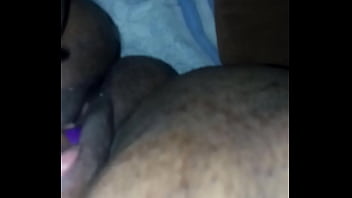 Preview 3 of Porn Kareena Kapoor - Chatte avec gros clito doigt&eacute_ avec bcp de mouille