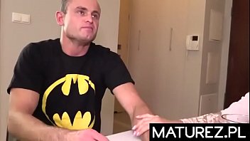 Preview 1 of Hidden Sister Cams - Polskie mamuśki - Pułapka kt&oacute_ra miała być zemstą za zaniedbywanie dojrzałej kobiety