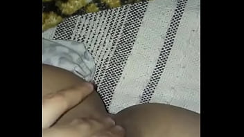 Preview 2 of Sxxa Videos - Esposa novinha com a bucetinha latejando