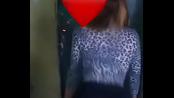 Preview 2 of Handi Xxx Bf - culona perreando sexy