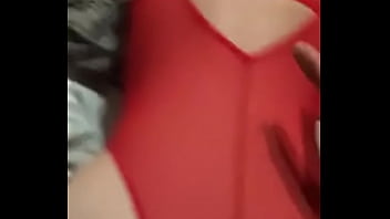 Preview 2 of Amam Video - ELLE SE FAIT PRENDRE SALEMENT EN LEVRETTE DANS SON BODY ROUGE !