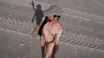 Preview 1 of Saudi Rape Pinay Rowena Video - Wank and cum on the beach