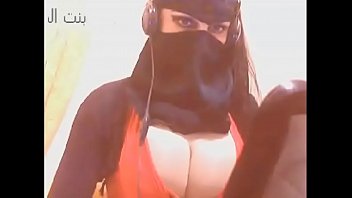 Preview 3 of Wainae Girl - Bent Lmalaz - y7g-li - Part  3 Sex Arab Khaligy