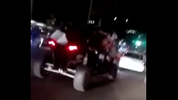 Preview 4 of 9th 10th - Bailando en las calles de Acapulco