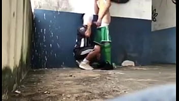Preview 2 of Celeb Futa - palmeirense e corinthiano parte 1