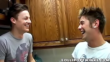 Preview 1 of Sunny Leone Xxx Hdmp4 Videos Com - Lollipop loving twink spitroast fucked in threeway