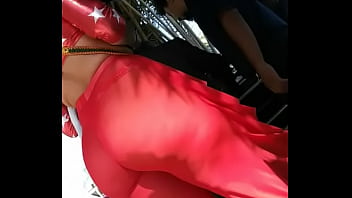 Preview 3 of Finger Descharg 1 Mint - Milf en pantalones rojos transparentes mostrando tanga