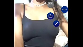 Preview 3 of Sany Libon - Hermosa joven rusa mueve rico trasero