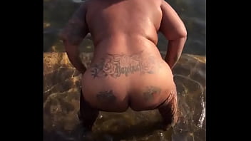 Preview 2 of Seachreal Mo - Hazelnutxxx Shaking Wild Azz In Da Wild