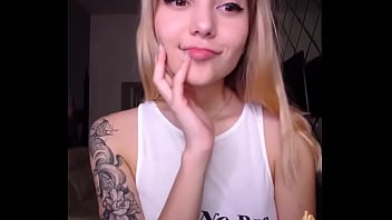 Preview 1 of Dad Fuck Own Girl - Gostosa se exibindo