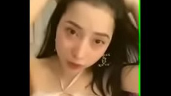 Preview 3 of Xxx Porn Xxxgxxxx - Uplive - Idol l&ecirc_n livestream thay đồ lộ h&agrave_ng