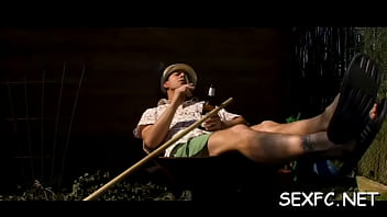 Preview 1 of India Sexy Vodis - Dazzling floosy Velvet enjoys an extreme action
