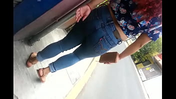 Preview 2 of Japan Jabar Dast Office Xnxx - Culito en la calle