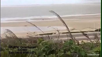 Preview 4 of Daniela Rush Lesbian - Pedro Peloso na praia em S&atilde_o Luis