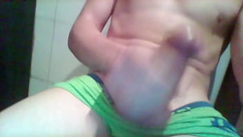 Preview 3 of Rape Massage Xvideos - Masturbando mi Verga 14cm