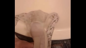 Preview 2 of Black Granny Cock - Que linda panty,  braga de mi hermana  ( 18)